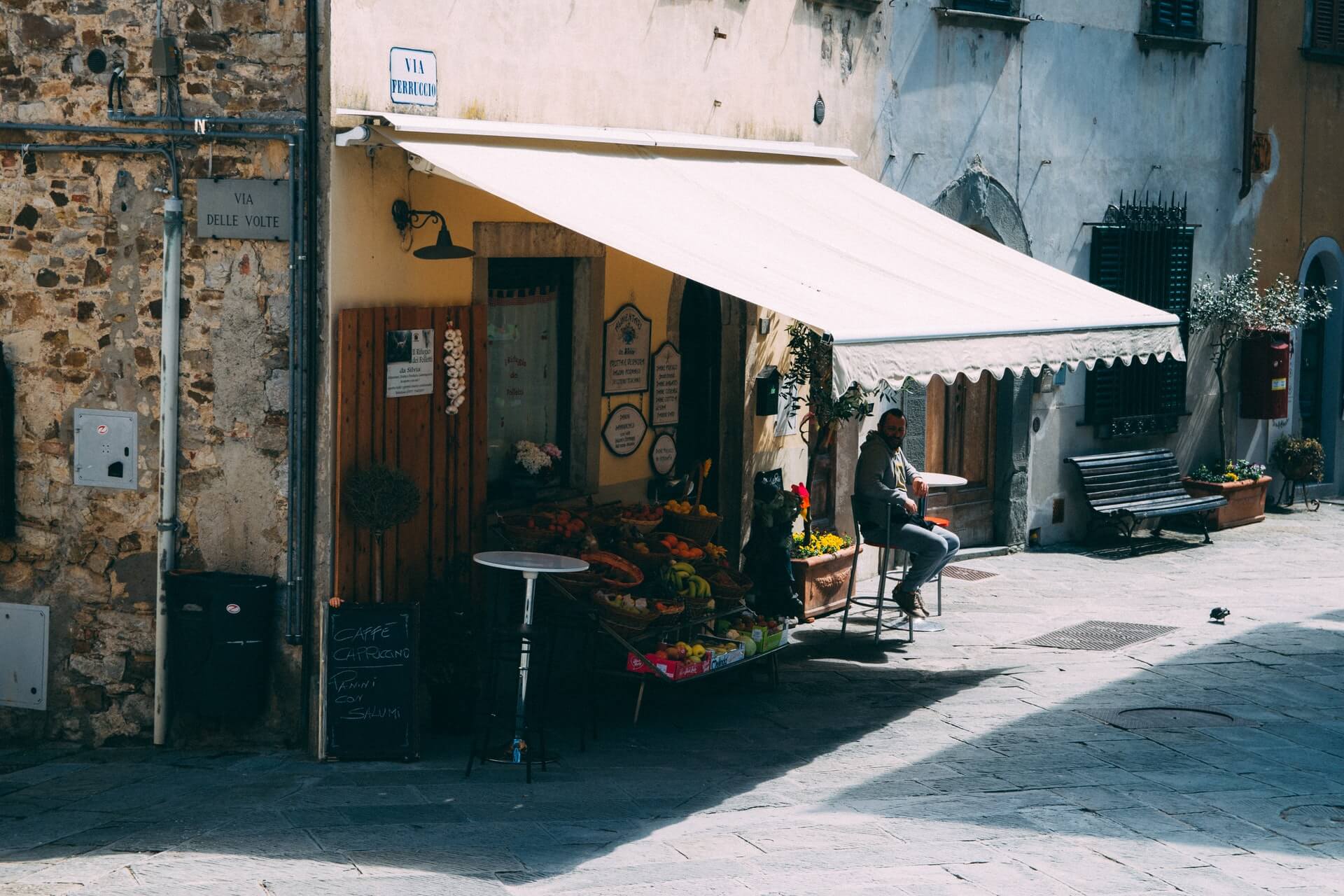 Toldo de policarbonato
